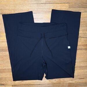 Vuori Wide Leg Black Yoga Pants